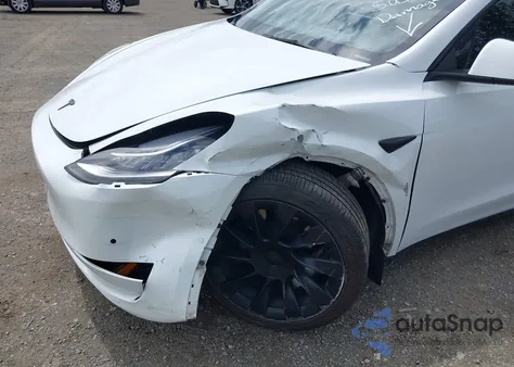 2022 Tesla Model Y Long Range Dual Motor All-Wheel Drive из США, поврежденный, VIN 7SAYGDEE9NF494901